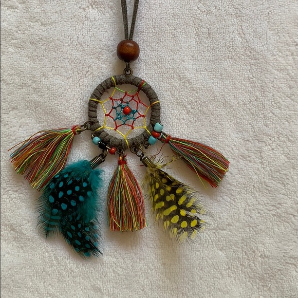 NWOT Dreamcatcher 🏵🍭 necklace feather adjustable - Picture 2 of 4